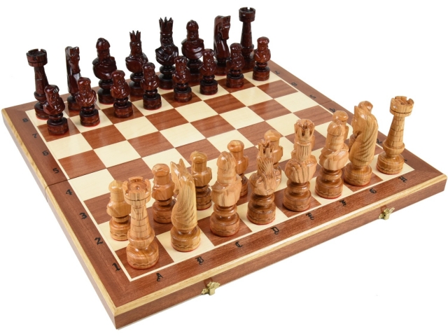 寄木細工のポーランド製 特大 高級 木製 チェスセット：Caesar(カエサル)59.5cm×59.5cm chess 駒 盤 数量限定販売